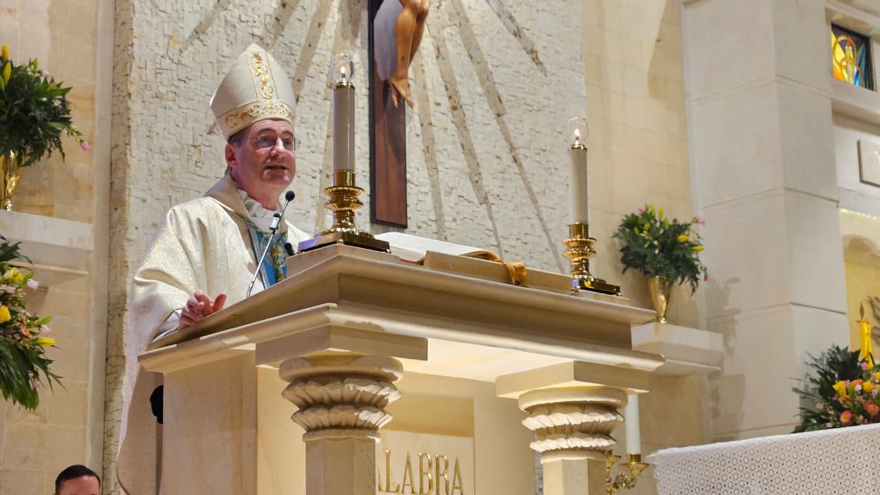 Mons. David Charters Nuncio Apostólico