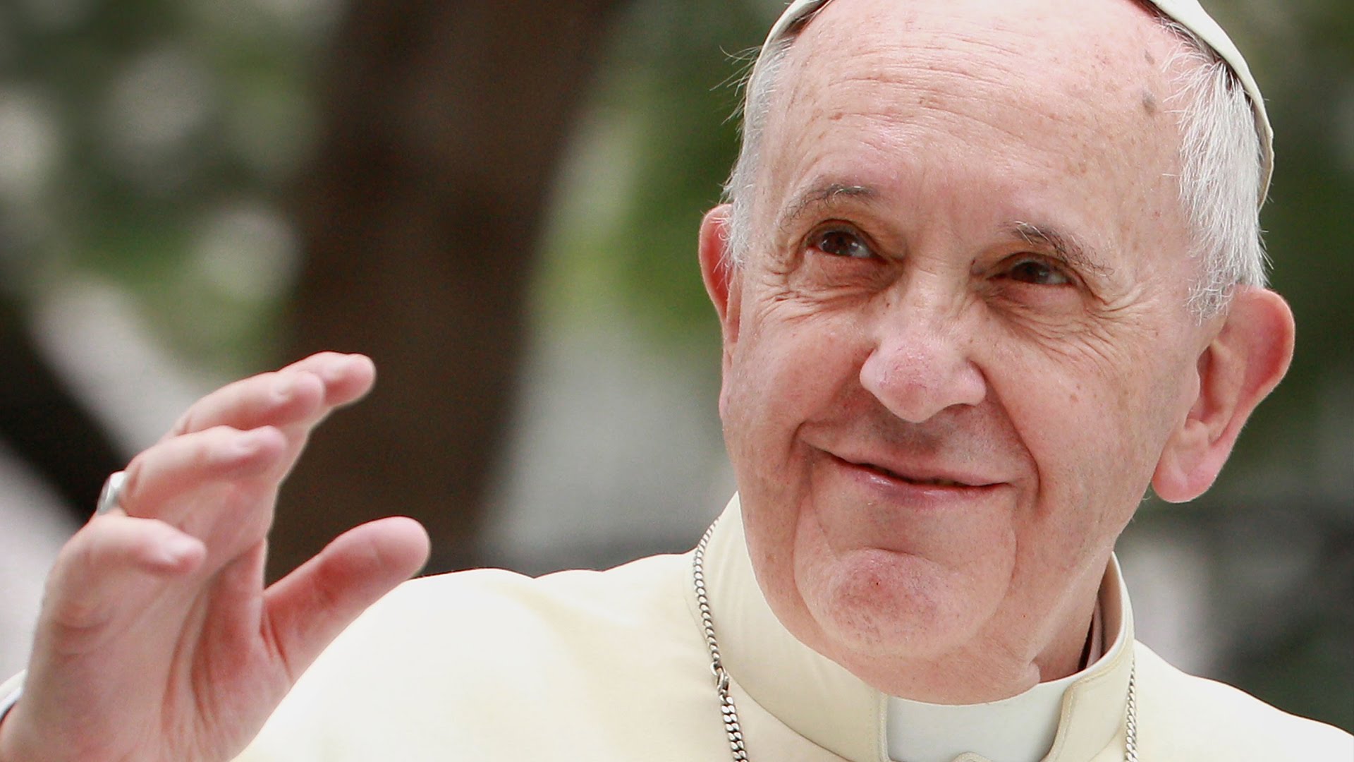 https://arquimedia.s3.amazonaws.com/63/semana-santa-2015/papa-francisco-001jpg.jpg