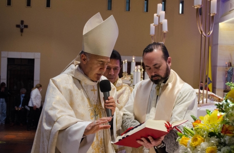 Mons. Germán Medina