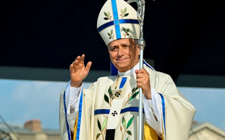 Papa León XIV en francia